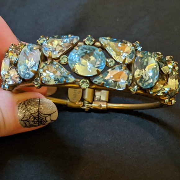 Stunning Sorrelli cuff bracelet - Picture 6 of 6